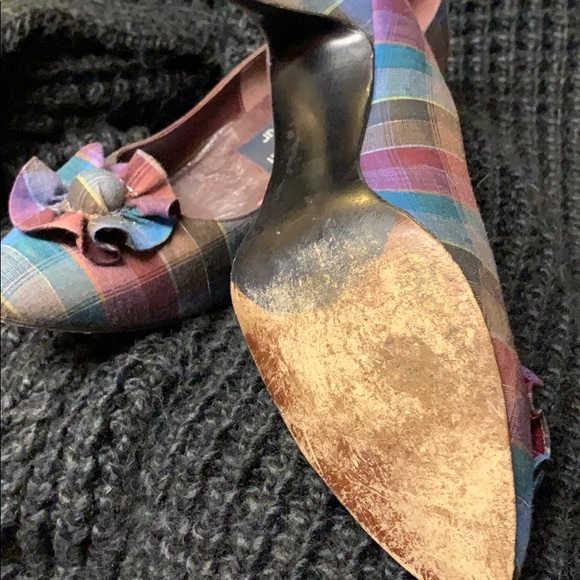 Vintage Silk Stuart Weitzman for Mr. Seymour - Picture 2 of 3